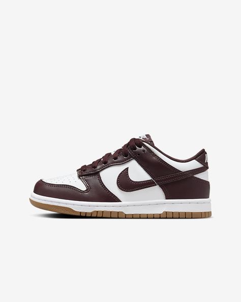 Nike Dunk Low Big Kids' Shoes. Nike.com Nike Dunk Low Brown, Boty Nike, Streetwear Shoes, Brown Sneakers, Nike Shoes Women, Nike Dunk Low, Low Sneakers, Dunk Low, Adidas Samba