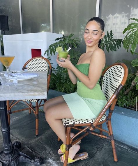 Classy Restaurant Outfit, Restaurant Outfit, Classy Restaurant, Philippines Outfit, Africa Vacation, Travel Fits, Outfit Black Women, Latina Outfit, Shorts Outfits Women