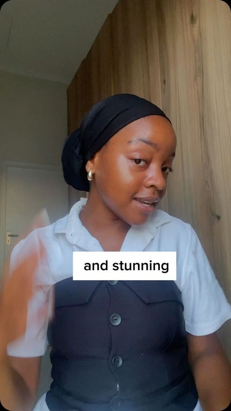 Tol’thema | Listen !! This is the best headwrap ever made 😮‍💨!! It had a 4 way strech so its tention free ..no more headaches!! The material is smooth… | Instagram Headwrap Hairstyles, African Hair Wrap, Head Wrap Styles, Head Scarf Styles, African Hair, March 19, African Hairstyles, Head Wrap, Headache