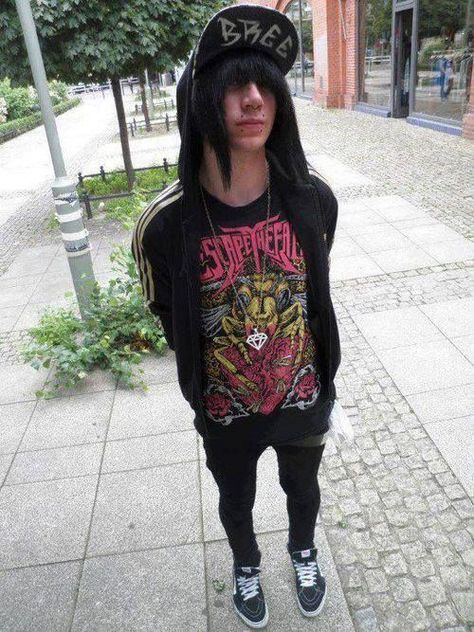 Scene Boy Outfits, Emo Outfits 2000s, Emo Scene Boys, Scene Guys, Emo Outfit, Emo Pictures, Estilo Emo, Hair Man