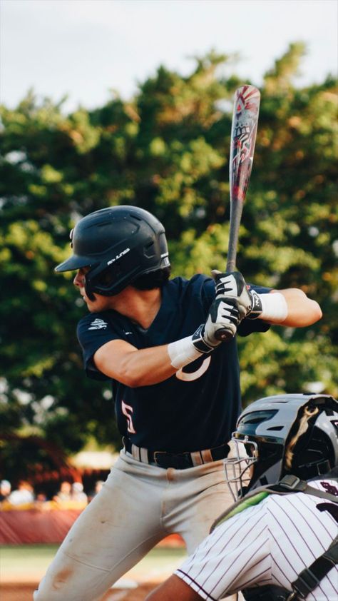 Baseball Practice Aesthetic, Action Baseball Photography, Unique Sports Photography, Creative Baseball Photography, Baseball Game Photography, Baseball Sports Photography, Baseball Action Shots Sport Photography, Baseball Photography Poses, Baseball Photography Action