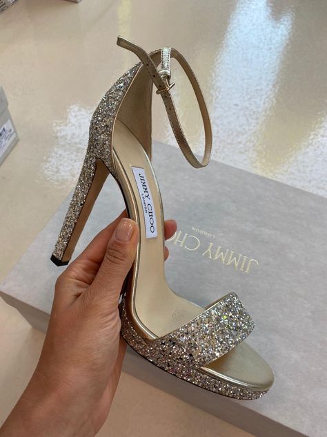 Jimmy Choo High Heels, Luxury Heels Jimmy Choo, Jimmy Choo Heels Aesthetic, Designer Heels Jimmy Choo, Jimmy Choo Heels Wedding, Jimmy Choo Aesthetic, Wedding Shoes Jimmy Choo, Sparkly Wedding Heels, Expensive Heels