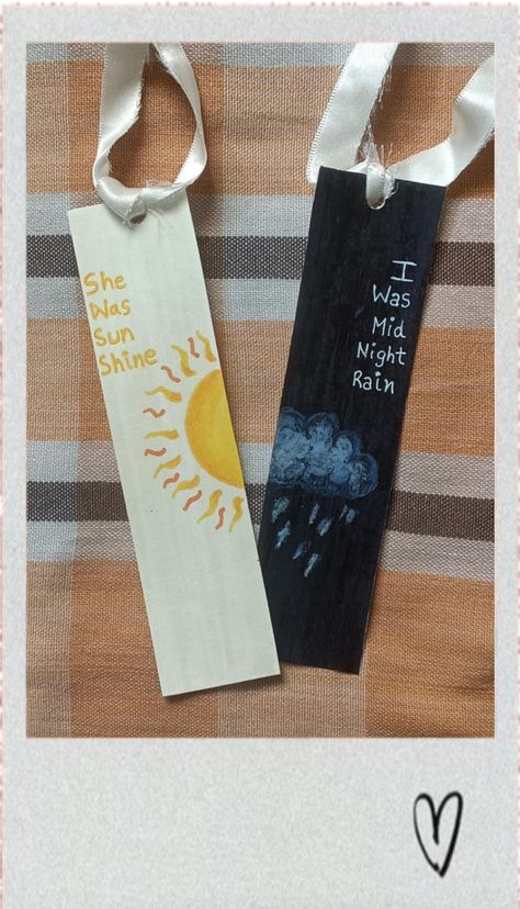 Bookmarks inspired by Taylor Swift's music You Were Sunshine I Was Midnight Rain, Music Bookmarks Diy, Cool Book Marks Diy, Disney Bookmarks Diy, Cute Bookmark Painting Ideas, Taylor Swift Inspired Bookmarks, Book Marks Ideas Aesthetic, Taylor Swift Eras Bookmark, Painting Ideas For Bookmarks