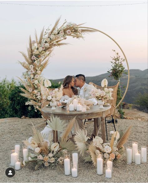 Boho Chic Backdrop, Boho Theme Wedding, Wedding Centerpieces Ideas, Boho Centerpiece, Boho Wedding Arch, Boho Wedding Colors, Filipiniana Wedding, Bride Groom Table, Boho Backdrop