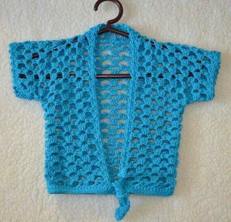 Bolero Haken, Crochet Bolero Pattern, Háčkované Lemy, Crochet Baby Sweater Pattern, Gilet Crochet, Crochet Shrug Pattern, Baby Sweater Patterns, Crochet Bolero, Baby Jacke