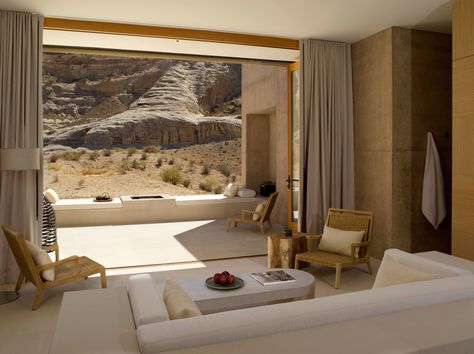 Emily Ratajkowski Retreated to This Desert Resort After Her Wedding | Vogue Amangiri Resort, Desert Resort, Desert Homes, States In America, Beautiful Hotels, A Living Room, Architectural Digest, 인테리어 디자인, Hotels Room