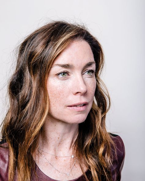 Sundance Variety Studio Portrait Gallery Julianne Nicholson, Medium Auburn Hair, Lola Kirke, Live Deliciously, Hollywood Studio, Form Of Government, Studio Portrait, Sundance Film Festival, Sundance Film