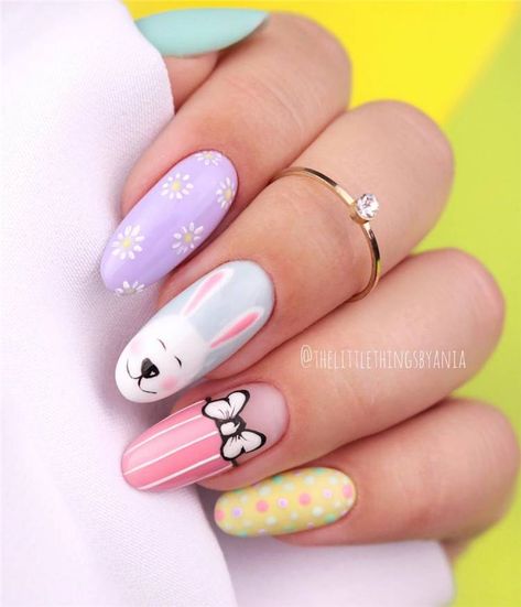 18 Cutest Easter Nail Design Ideas For You In 2020 - Women Fashion Lifestyle Blog Shinecoco.com Polka Dot Nail Designs, Dot Nail Designs, Easter Nail, Bunny Nails, Easter Nail Designs, Polka Dot Nails, Gel Nail Colors, Dots Nails, Two Fingers