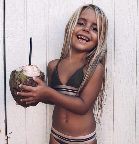 Future Mom, Summer Girl, Coconut Girl, Tiny Humans, Future Family, Family Goals, Future Life, Mini Me