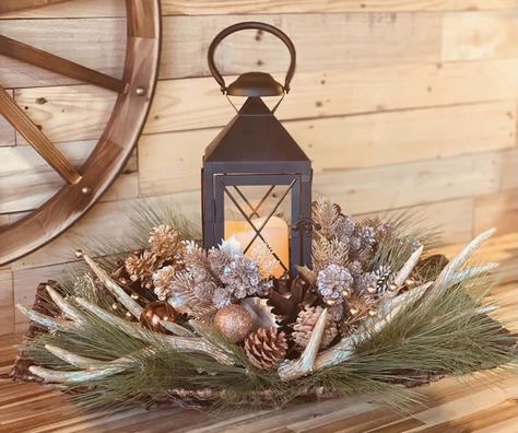 Fall Antler Centerpieces, Lantern And Antler Centerpieces, Christmas Deer Antler Decor, Antler Bowl Centerpiece, Deer Antler Table Centerpieces, How To Make A Deer Antler Wreath, Floral Deer Antlers, Deer Antlers Christmas Decor, Deer Antler Flower Arrangements