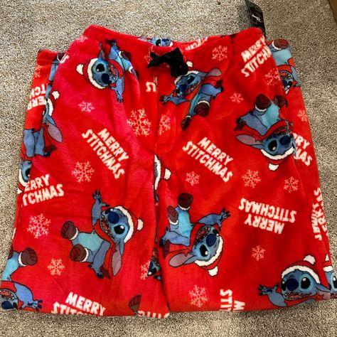 100 % Polyester Disney Christmas Pajamas, Cute Christmas Pjs Aesthetic, Matching Pjs For Couples Christmas, Christmas Pjs Couple, Cute Pj Pants, Couple Pjs, Fuzzy Pjs, Stitch Merry Christmas, Fluffy Pants