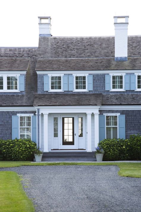 Little Compton Summer House Coastal — Mellowes and Paladino Dormer House, Shingle Style Architecture, Nantucket Style Homes, Newport House, Beautiful Beach Houses, New England Beach House, Bungalow Cottage, Shingle House, House Coastal