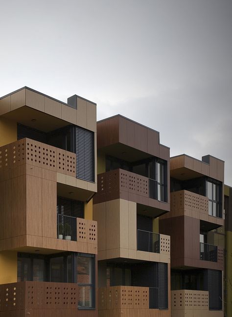 Tetris apartments Apartment Buildings, Apartment Architecture, Social Housing, Building Facade, Zaha Hadid, Architecture Exterior, Facade Architecture, Facade Design, Residential Building