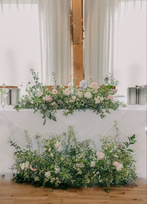 Soring pastel wedding reception table Top Table Meadow Flowers, Pastel Wedding Reception, Wedding Top Table Flowers, Top Table Flowers, Flower Meadows, Wedding Top Table, Wildflower Wedding Theme, Pastel Top, Table Flower