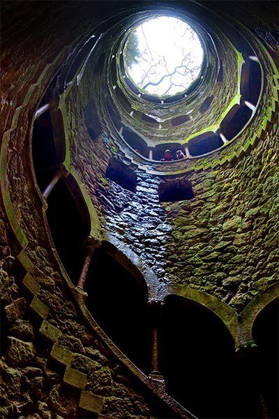 Quinta Da Regaleira, Sintra Portugal, Europe Trip Itinerary, Visit Portugal, Portugal Travel, Kuta, Europe Travel Tips, Beautiful Architecture, Abandoned Places