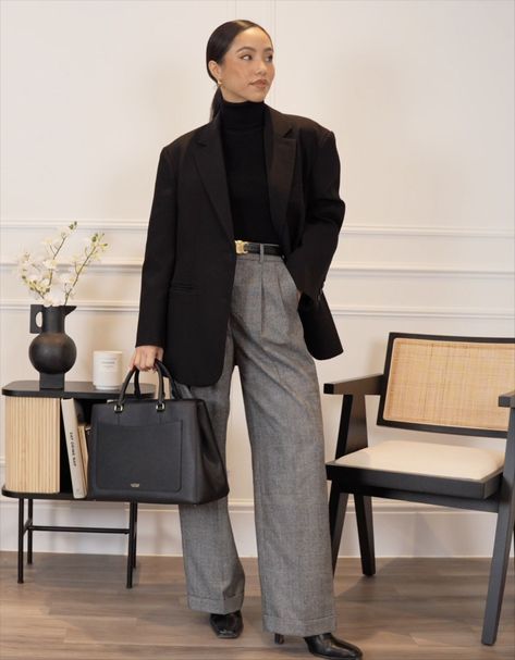 Ankle boots with square toe heel curated on LTK Dress Pants With Boots, Square Toe Boots Outfit, Boots Dress Outfit, Pants With Boots, Boots Outfit Fall, Fall Boots Outfit, Boots Outfit Ankle, Boots Dress, Fall Fit