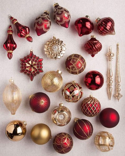 Realistic Christmas Trees, Red And Gold Christmas, Balsam Hill, Gold Christmas Tree, Painted Ornaments, Hand Painted Ornaments, Christmas Ornament Sets, Noel Christmas, Gold Christmas