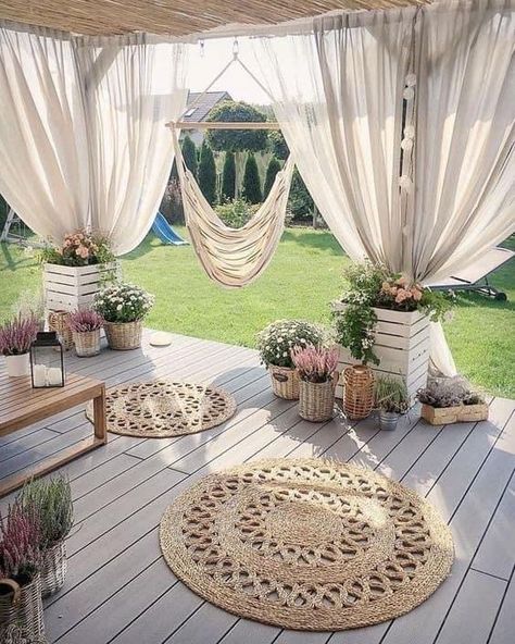 Terrasse Med Tak, Design Per Patio, Boho Decor Ideas, Backyard Inspiration, Outdoor Diy, Outdoor Decor Backyard, Modern Patio, Backyard Makeover, Patio Spaces