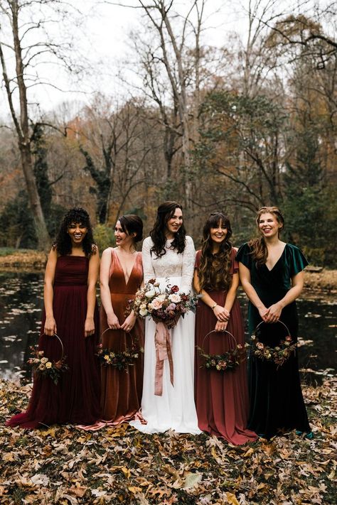 Bridesmaid Dresses Mismatched, Glamping Wedding, Glamping Weddings, Cottagecore Wedding, Retro Bridal, Fall Bridesmaids, Bridal Fur, Wedding Fur, Fall Bridesmaid Dresses