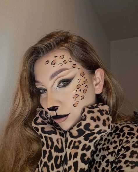 Halloween cheetah print makeup Halloween Cheetah Print, Cheetah Print Makeup, Cheetah Makeup, Cheetah Coat, Makup Looks, Pink Cheetah Print, Fuzzy Coat, Pink Cheetah, Halloween Makeup Looks