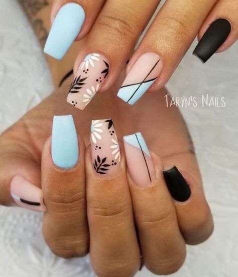 💅🏽 - Peoople Short Coffin Nails Designs, Simple Spring Nails, Short Coffin Nails, Spring Nail Art, Summer Acrylic Nails, Short Acrylic Nails Designs, Pastel Nails, Acrylic Nails Coffin, Coffin Nails Designs