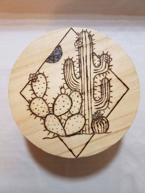 Wood Burned Jewelry, Beginner Wood Burning, Wood Burn Designs, Woodburning Projects, Wood Burning Kits, Jewelry Box Diy, Wood Burning Crafts, Into The Wood, Wood Burning Patterns