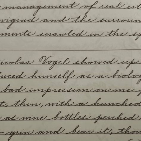 Going for a different look this time - dark, moody and vintage looking. Featuring my very own handwriting inspired from Business Cursive, Palmer's and Spencerian penmanship . Fountain pen is a Kaweco Sport with a Fine nib. Kinda looks like someone's very old notebook Old Cursive Alphabet, Palmer Cursive Handwriting, Small Cursive Handwriting, Fountain Pen Writing Handwriting, Fantasy Handwriting, Business Handwriting, Old Cursive Handwriting, Dark Academia Handwriting, Cursive Handwriting Aesthetic