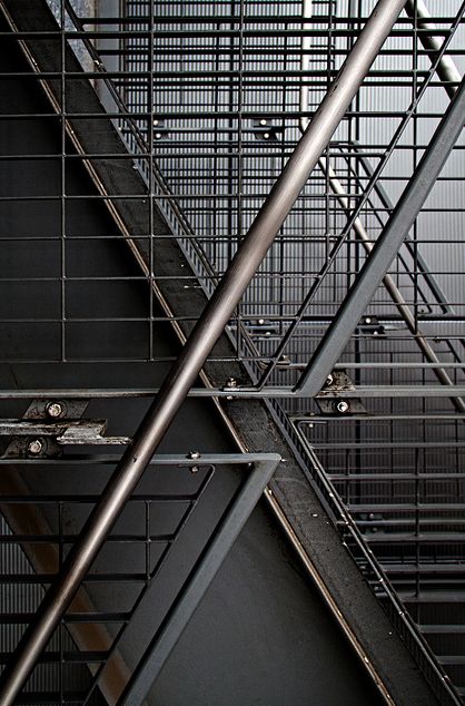 Stairs Architecture, Industrial Architecture, Architectural Inspiration, Built Environment, Steel Structure, Architectural Elements, Interior Architecture Design, Architecture Details, Interior Details