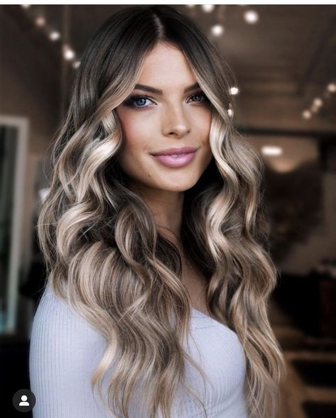 Brown Balayage Highlights, Dark Brown Hair With Blonde Highlights, Balyage Hair, Body Improvement, Baylage Hair, Light Brown Hair Color, Hair 2022, Honey Brown Hair, Brown Ombre Hair