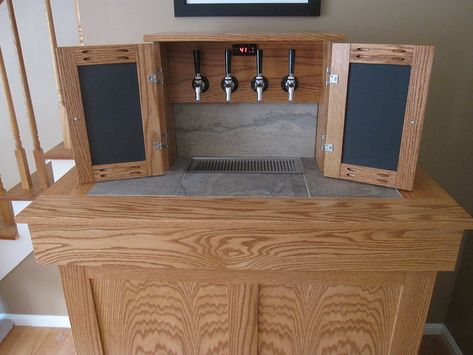 My kegerator | HomeBrewTalk.com - Beer, Wine, Mead, & Cider Brewing Discussion Community. Keezer Ideas, Kegerator Diy, Keezer Build, How To Make Wine, Diy Beer, Homebrew Recipes, Basement Inspiration, Oak Plywood, Diy Designs