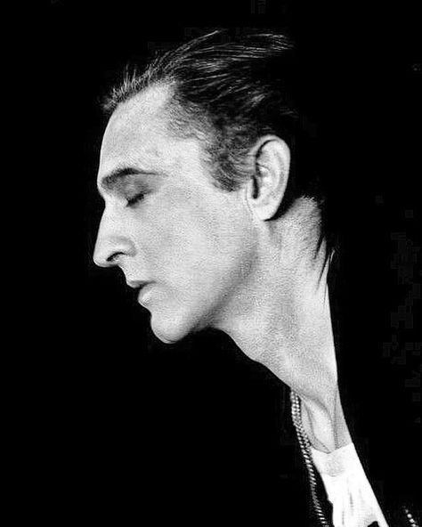 John Barrymore ♡ He had the most perfect profile. So handsome John Barrymore, His Eyes, Black And White, Instagram Photos, Black, Instagram