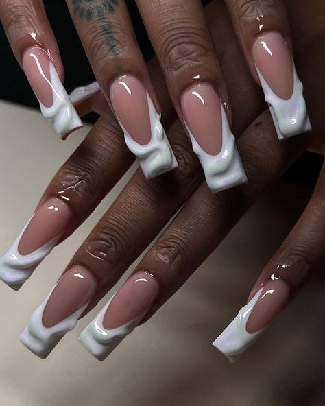 White Nail Inspo Coffin, Inverted French Nails, Vanessa Nails, Ambre Nails, Acrylic Nail Shapes, Hard Nails, Colored Acrylic Nails, Her Nails, Work Nails