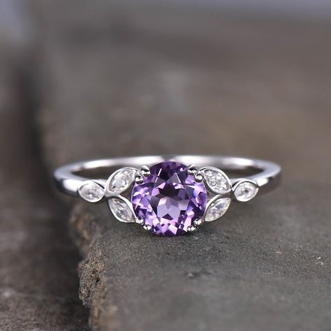 Blue Topaz Halo Ring, Purple Engagement Rings, Amethyst Wedding Rings, Amethyst Rings, Vintage Opal Engagement Ring, Purple Stone Rings, Amethyst Engagement Ring, Diy Ring, Amethyst Ring Engagement