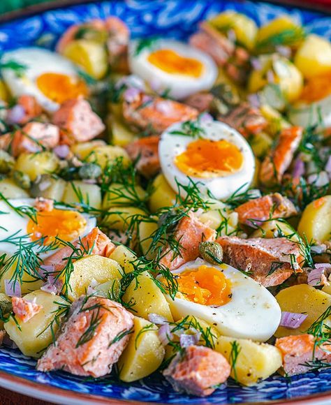 Potatoe Salad, Salmon Potato, Fest Mad, Potato Salad Recipe, God Mat, Deilig Mat, Potatoe Salad Recipe, Hard Boiled, Pedro Pascal