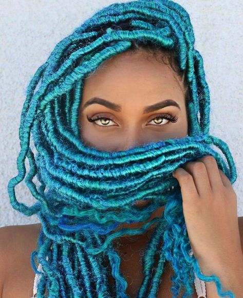 Teal blue dyed faux locs hairstyle @natalie.odell Dyed Faux Locs, Natalie Odell, Faux Locs Hairstyle, Black Women Locs, Blue Dreadlocks, Women Locs, Blue Dreads, Faux Dreads, Teenage Hairstyles