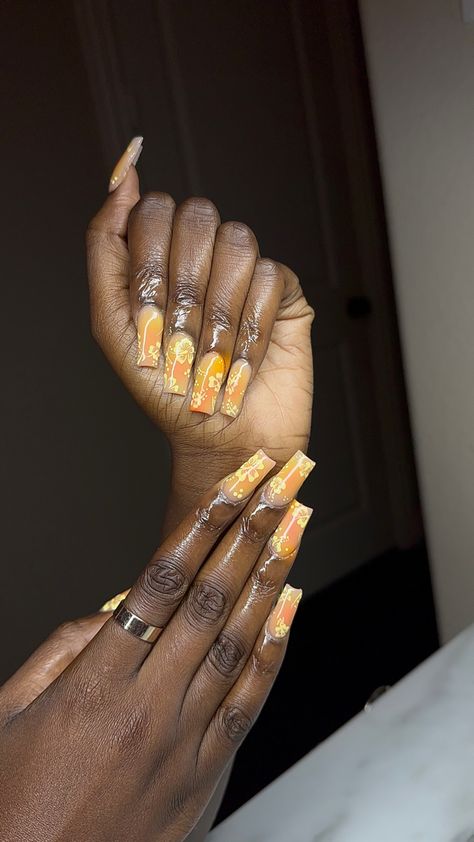 Tangerine Color Nails, Yellow Airbrush Nails, Orange Blossom Nails, Orange Hibiscus Nails, Yellow Aura Nails, Yellow And Orange Nails, Orange Yellow Nails, Orange Flower Nails, Orange Aura Nails