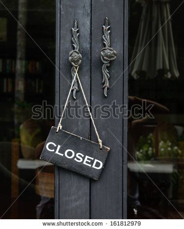 Closed Sign Aesthetic, Sign Aesthetic, Closed Sign, Flower Shop Design, Closed Signs, Shop Signage, Ivy House, Sign Post, Pet Store