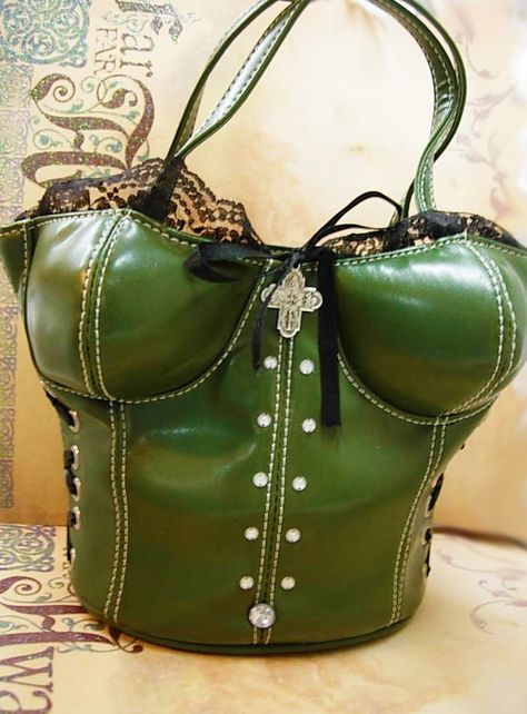 Corset bag - I had a pink one of these growing up! I totally forgot about them! Crazy Handbags, Corset Purse, Corset Bag, Bra Purse, Rhinestone Corset, Unusual Handbags, Diy Corset, Bra Bags, Perfume Art