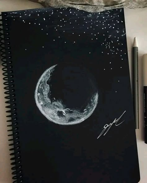 Notebook Painting Ideas Cover, Black Sketchbook Cover Ideas, Black Sketchbook Drawing, Black Notebook, Planet Drawing, Notebook Sketches, Cute Designs To Draw, Front Cover Designs, Space Drawings