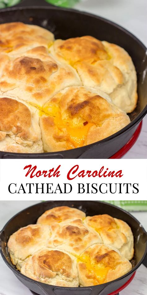 Biscuits Fluffy, Cathead Biscuits, Traditional Bread Recipe, Sour Cream Biscuits, Southern Buttermilk Biscuits, Homemade Biscuits Recipe, Southern Biscuits, Yummy Biscuits, Tasty Bread Recipe