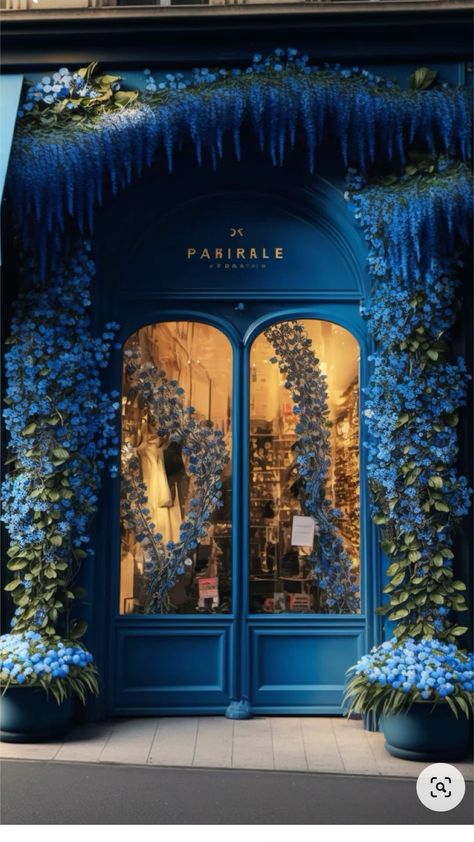 Cafe Outside Design Store Fronts, European Floral Design, Coffee Blue Aesthetic, Blue Cafe Interior, Flower Store Design, Blue Beauty Salon, Store Front Ideas, Store Front Design, Flower Restaurant