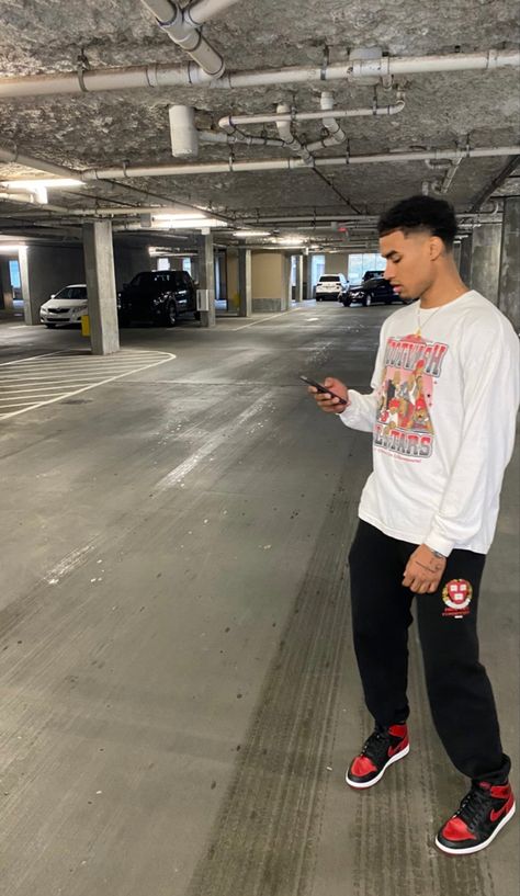 Jordan Tucker, Rapper Outfits, Nba Fashion, Jordan Outfit, Black Men Street Fashion, Mens Outfit Inspiration, Mens Fashion Streetwear, Cool Outfits For Men, Stylish Mens Outfits