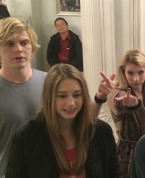 Emma And Taissa, Kyle And Zoe Ahs, Kyle And Zoe, Kyle Spencer, Evan Peters American Horror Story, Ahs Cast, Tate And Violet, American Horror Story 3, Ahs Coven