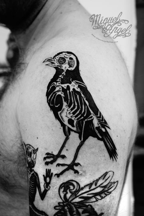 https://flic.kr/p/LHa7mG | Crow skeleton design by ©Tony Fitzpatrick tattoo | Miguel Angel Custom Tattoo Artist www.miguelangeltattoo.com www.latinangel.co.uk/ London United Kingdom 00 44 7501 845 139 (Mobile) 00 44 2089 485 535(Studio) Crow Skeleton, Tony Fitzpatrick, Crow Design, Skeleton Design, Tattoo On, Skeleton, Black And White, Tattoos, White