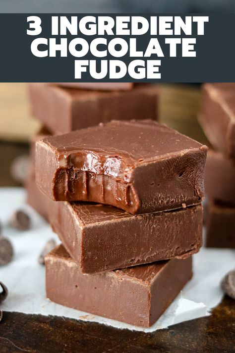 Making fudge is so easy with this 3 ingredient chocolate fudge recipe! It has the perfect texture, and it's likely you already have all the ingredients! 3 Ingredient Chocolate Fudge, 3 Ingredient Fudge, 3 Ingredient Fudge Recipe, Making Fudge, 3 Ingredient Recipe, Chocolate Fudge Recipe, How To Make Fudge, Chocolate Peanut Butter Brownies, Oreo Fudge