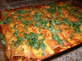 Marin's Creations: Pioneer Woman's Beef Enchiladas Beef Enchilada Recipe, Mexico Food, Beef Enchiladas, Pioneer Woman Recipes, Hispanic Food, Cuban Recipes, Enchilada Recipes, Dinner Inspiration, Side Recipes