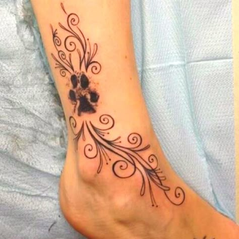 My Zoey's paw print <3 Pawprints Tattoo, Bane Tattoo, Vines Tattoo, Jagua Henna, Pawprint Tattoo, Dog Paw Tattoo, Paw Tattoo, Daisy Tattoo, Vine Tattoos