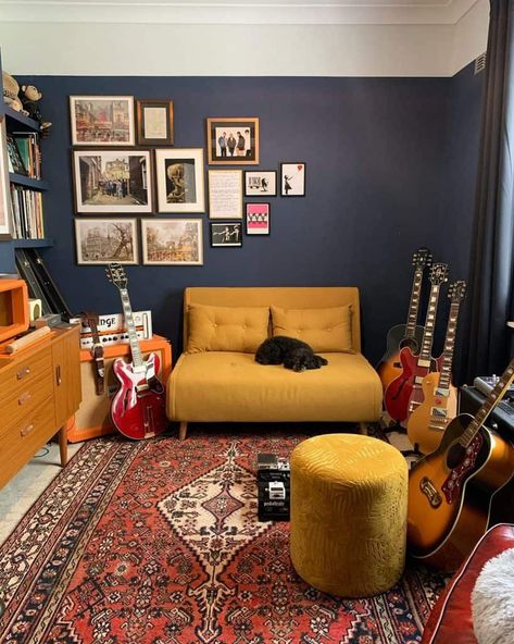 Music Room Ideas, Office Music Room, Music Room Office, Music Themed Rooms, Music Room Design, Music Bedroom, Home Music Rooms, Home Studio Ideas, Record Room