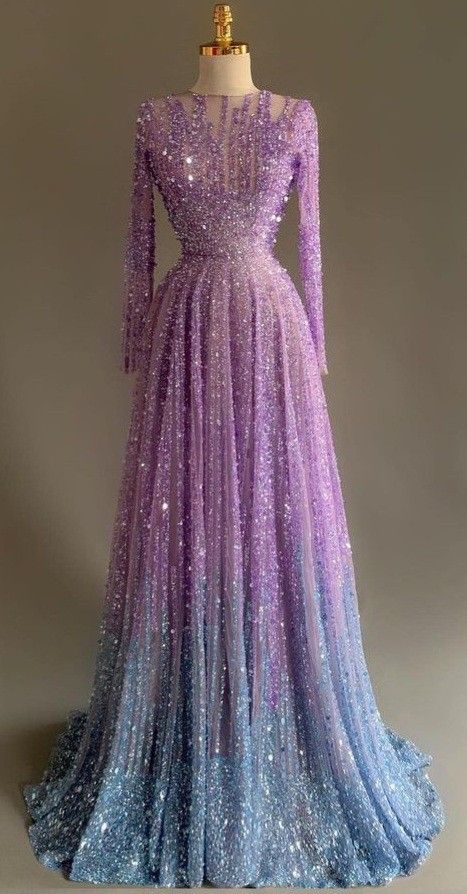 Purple Blue Dress, Beautiful Gown Designs, Islamic Fashion Dresses, Dress Engagement, Pakistani Formal Dresses, Soiree Dress, Desi Fashion Casual, Pakistani Fancy Dresses, Fashion Top Outfits