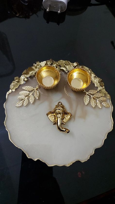 Ganpati Pooja Thali, Resin Arti Thali, Resin Pooja Plate, Resin Thali Ideas, Resin Art Pooja Thali, Pooja Plate Decoration, Resin Pooja Thali Ideas, Ganpati Frame, Rakshabandhan Thali Decoration